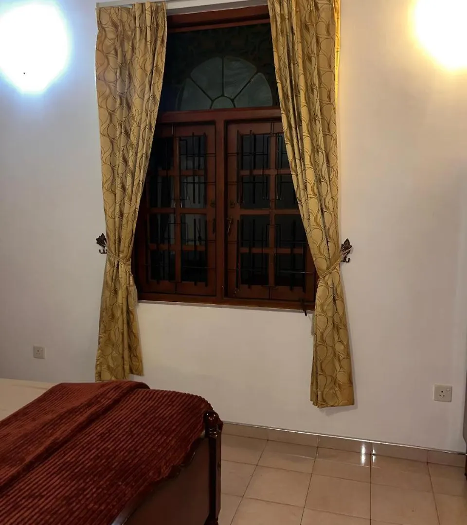 Ceylon Glory Hostel Negombo