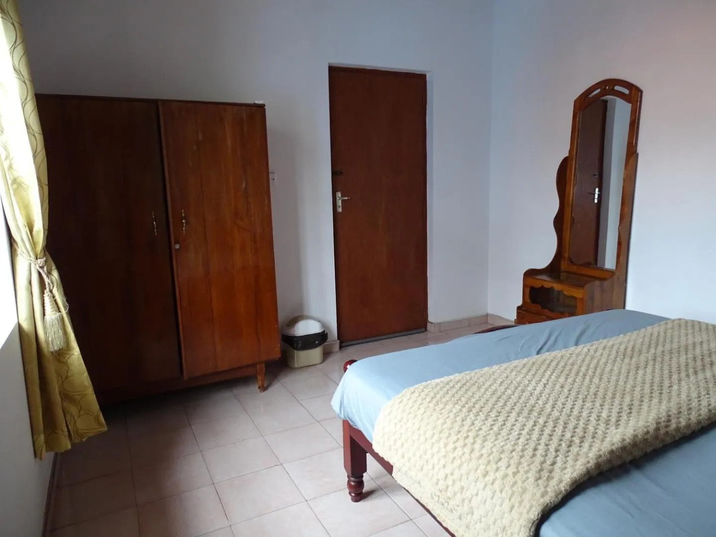 Ceylon Glory Hostel Negombo