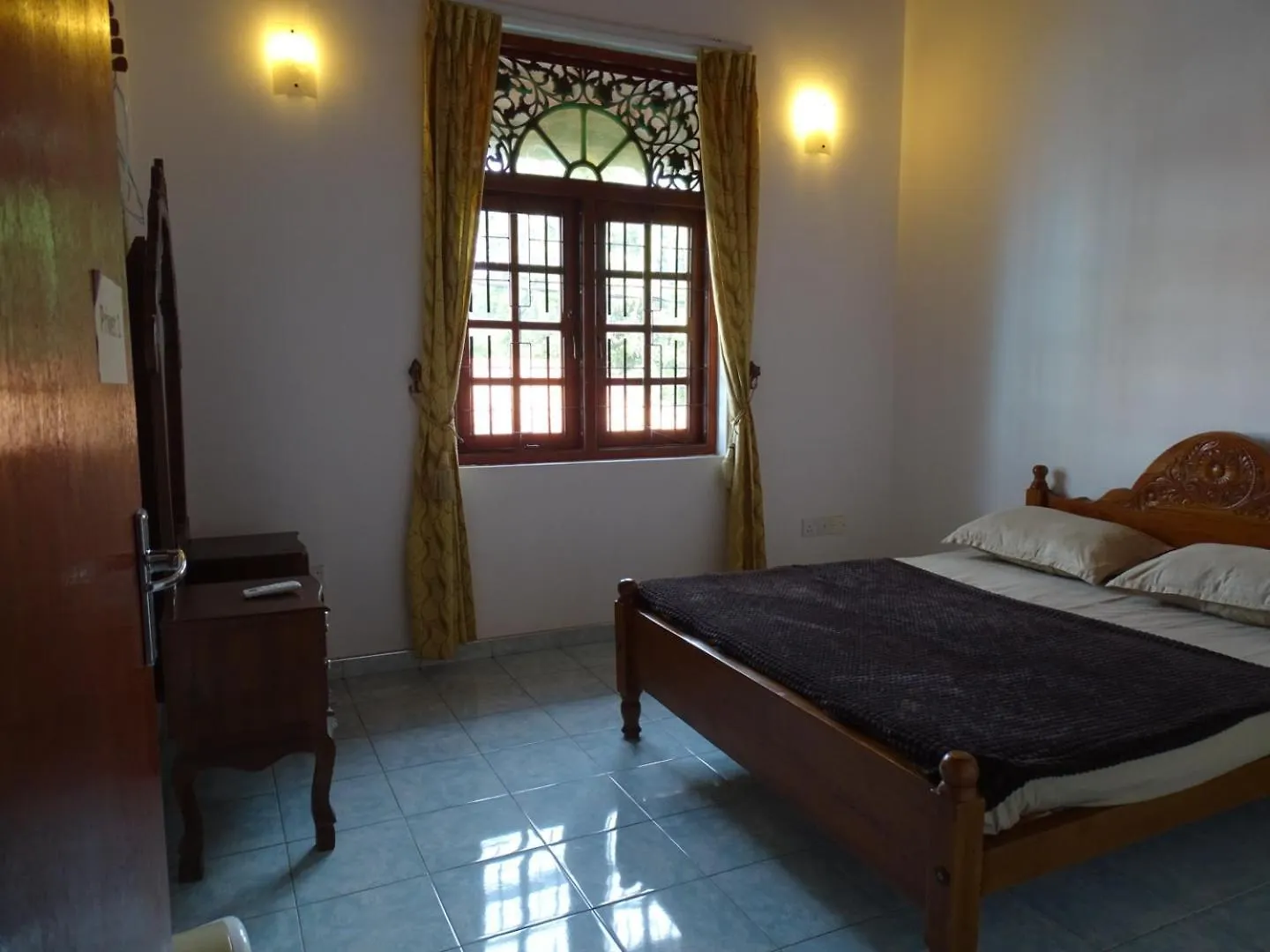 Ceylon Glory Hostel Negombo
