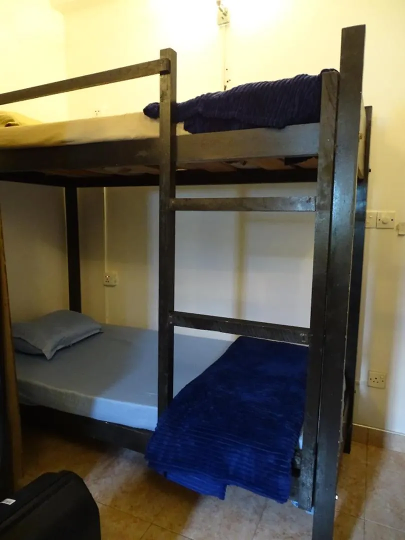 Ceylon Glory Hostel Negombo