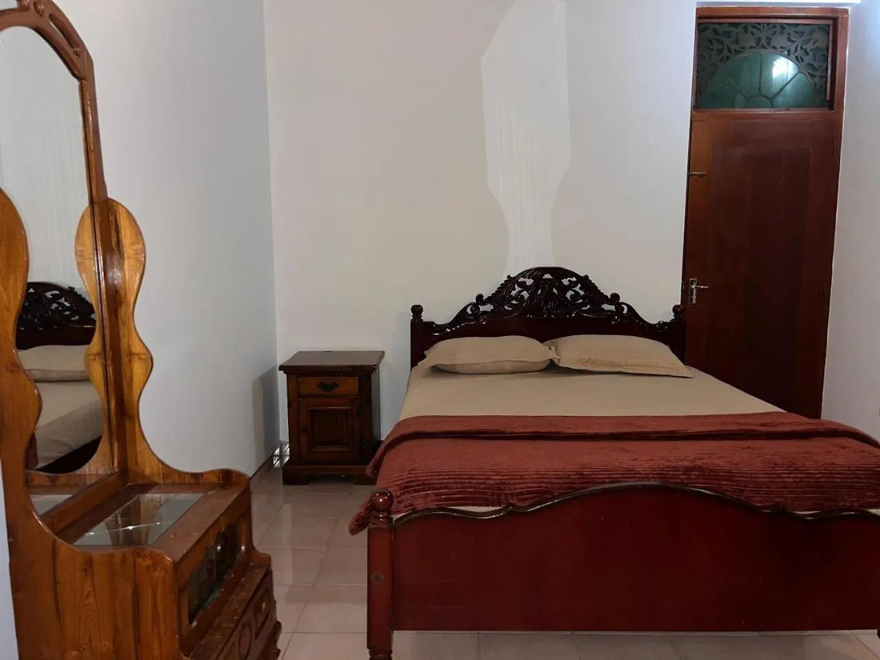Ceylon Glory Hostel Negombo